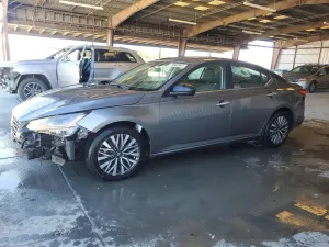 Nissan Altima 2.5L 4 2025