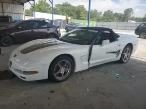 Chevrolet Corvette 5.7L 8 2000