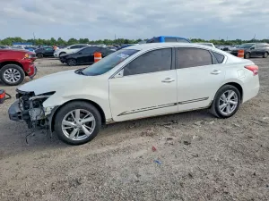 Nissan Altima 2.5L 4 2013