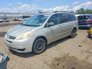 Toyota Sienna 3.3L 6 2004