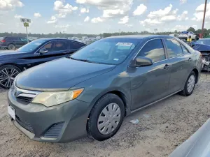 Toyota Camry 2.5L 4 2012