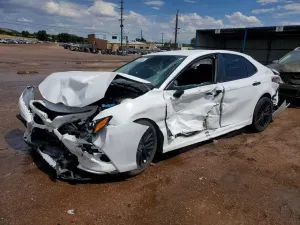 Toyota Camry 2.5L 4 2021