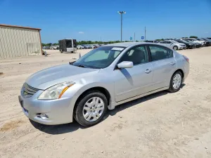 Nissan Altima 2.5L 4 2012