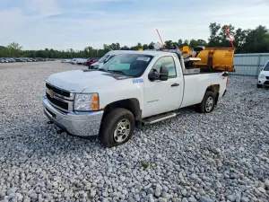 Chevrolet Silverado 1500 6.6L 8 2013
