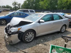 Toyota Camry 2.5L 4 2014
