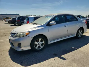 Toyota Corolla 1.8L 4 2011
