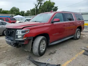 Chevrolet Suburban 5.3L 8 2015