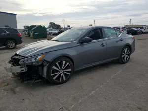 Nissan Altima 2.5L 4 2020