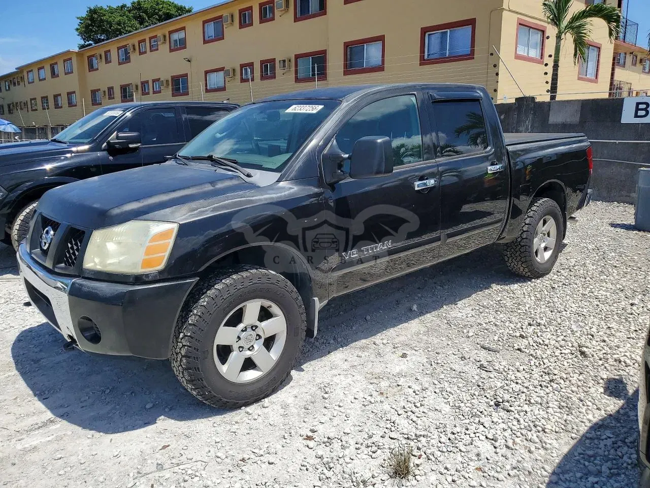 Nissan Titan 5.6L 8 2006