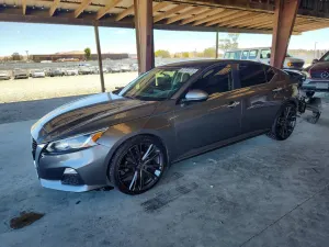 Nissan Altima 2.5L 4 2019