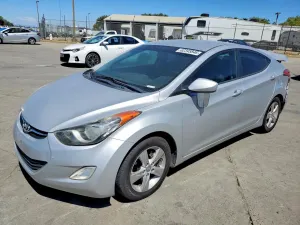 Hyundai Elantra 1.8L 4 2012
