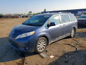Toyota Sienna 3.5L 6 2017