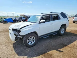 Toyota 4Runner 4.0L 6 2021