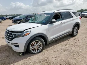Ford Explorer XLT 2.3L 4 2020