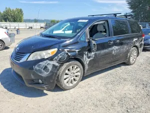 Toyota Sienna 3.5L 6 2013