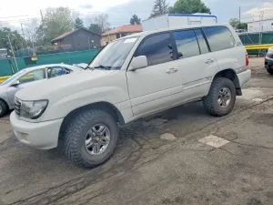 Toyota Land Cruiser 4.7L 8 2000