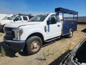 Ford F-350 6.7L 8 2019