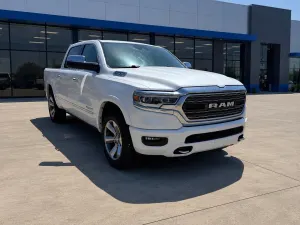 RAM 1500 5.7L 8 2019