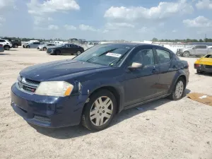 Dodge Avenger SE 2.4L 4 2014