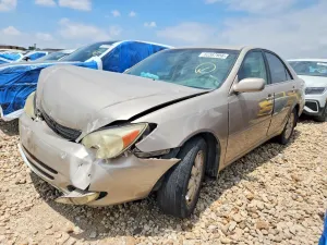 Toyota Camry 3.0L 6 2003