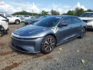 Lucid Air 2024