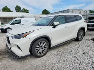 Toyota Highlander 3.5L 6 2020