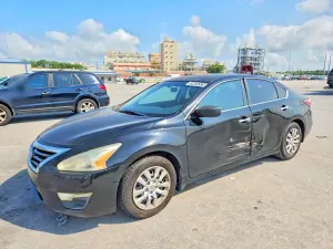 Nissan Altima 2.5L 4 2015