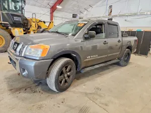 Nissan Titan 5.6L 8 2015