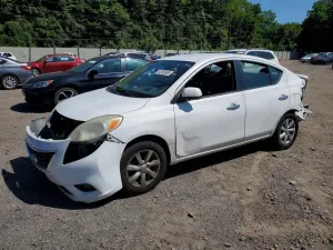 Nissan Versa 1.6L 4 2013