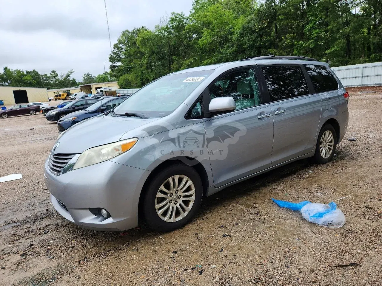 Toyota Sienna 3.5L 6 2013