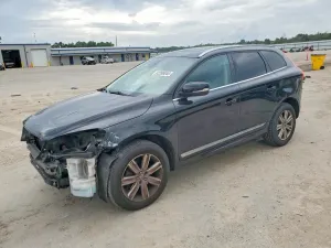 Volvo XC60 2.0L 4 2016