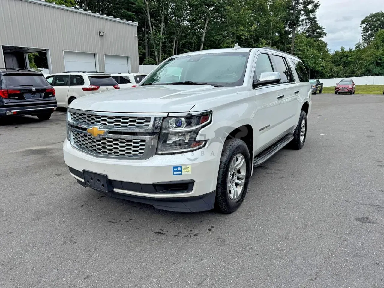 Chevrolet Suburban 5.3L 8 2016