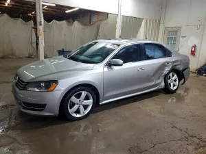 Volkswagen Passat 2.5L 5 2012