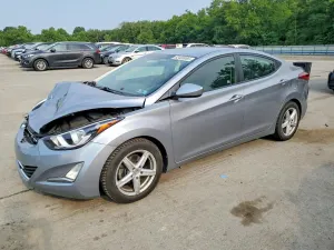 Hyundai Elantra 1.8L 4 2015