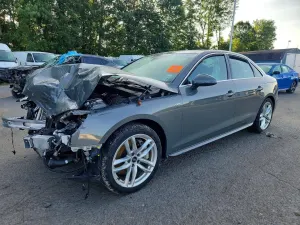 Audi A4 2.0L 4 2024