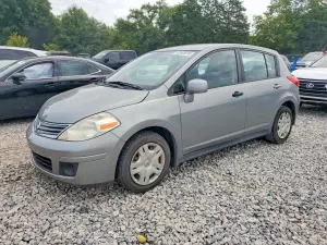Nissan Versa 1.8L 4 2010