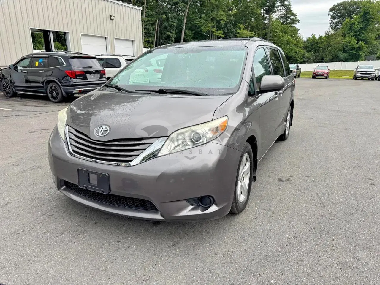 Toyota Sienna 3.5L 6 2017