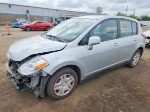 Nissan Versa 1.8L 4 2012