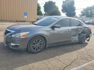 Nissan Altima 2.5L 4 2015