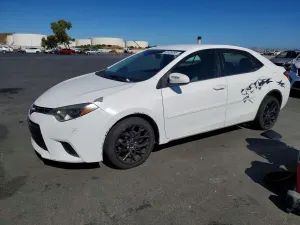 Toyota Corolla 1.8L 4 2016