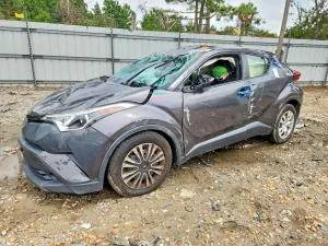 Toyota C-HR 2.0L 4 2019