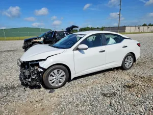 Nissan Sentra 2.0L 4 2025
