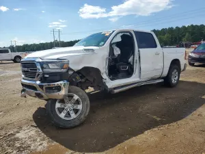 RAM 1500 5.7L 8 2024
