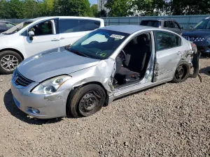 Nissan Altima 2.5L 4 2012
