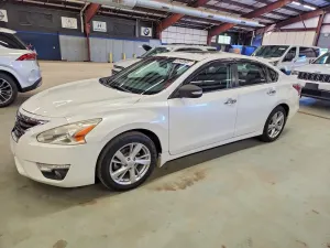 Nissan Altima 2.5L 4 2015