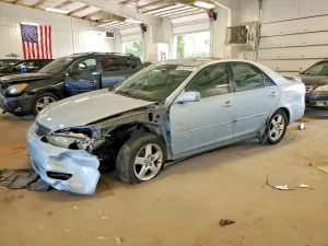 Toyota Camry 2.4L 4 2005