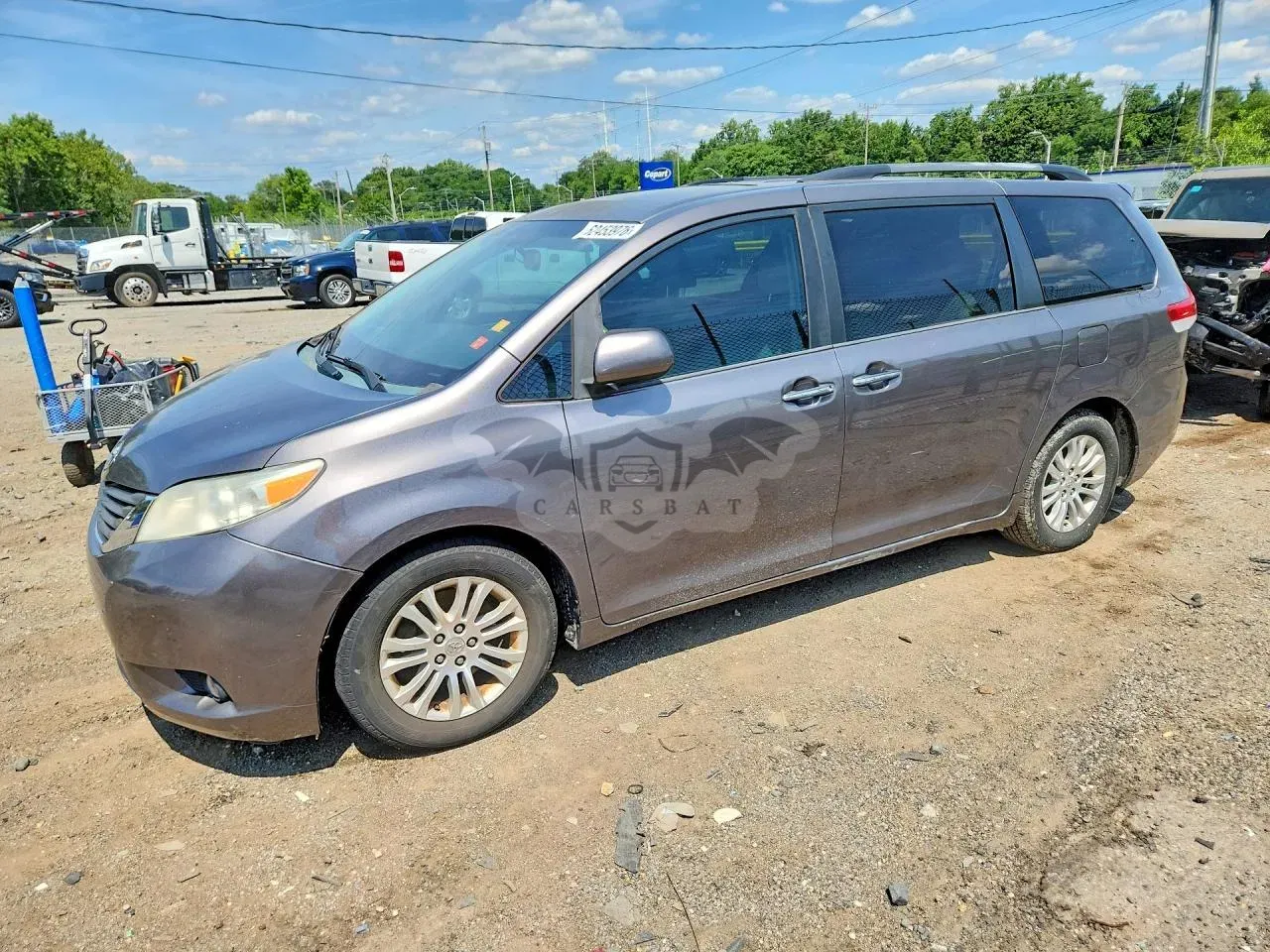 Toyota Sienna 3.5L 6 2012