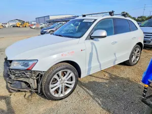 Audi SQ5 3.0L 6 2015