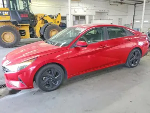 Hyundai Elantra 2.0L 4 2021
