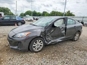 Mazda 3 2.0L 4 2013